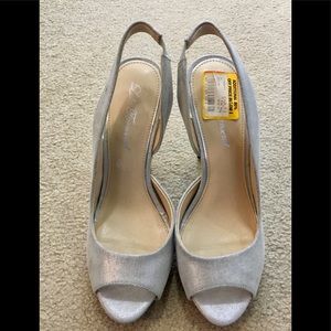 New Silver/Light Metallic Gray Peep Toe - Size 8.5